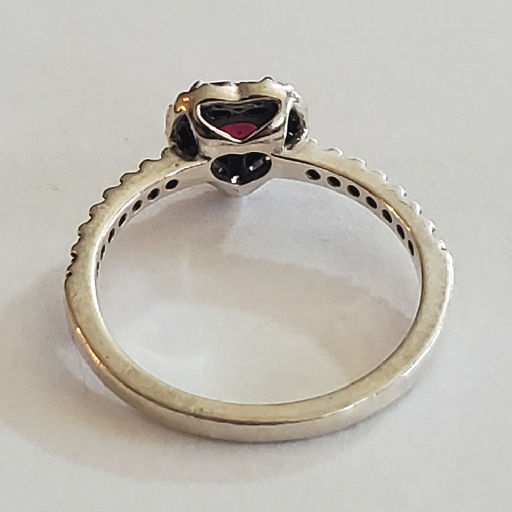 Authentic New Pandora Elevated Red Heart Ring S92… - image 6